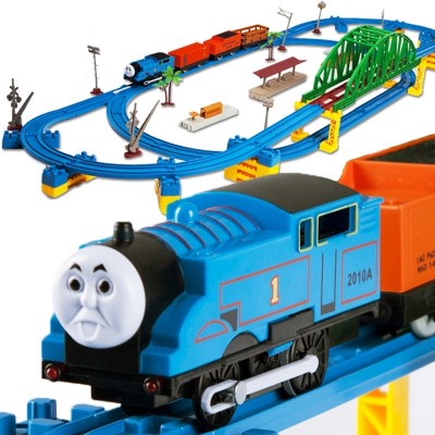 An oversize Thomas small train, a children's train track toy, is 3-6 years old